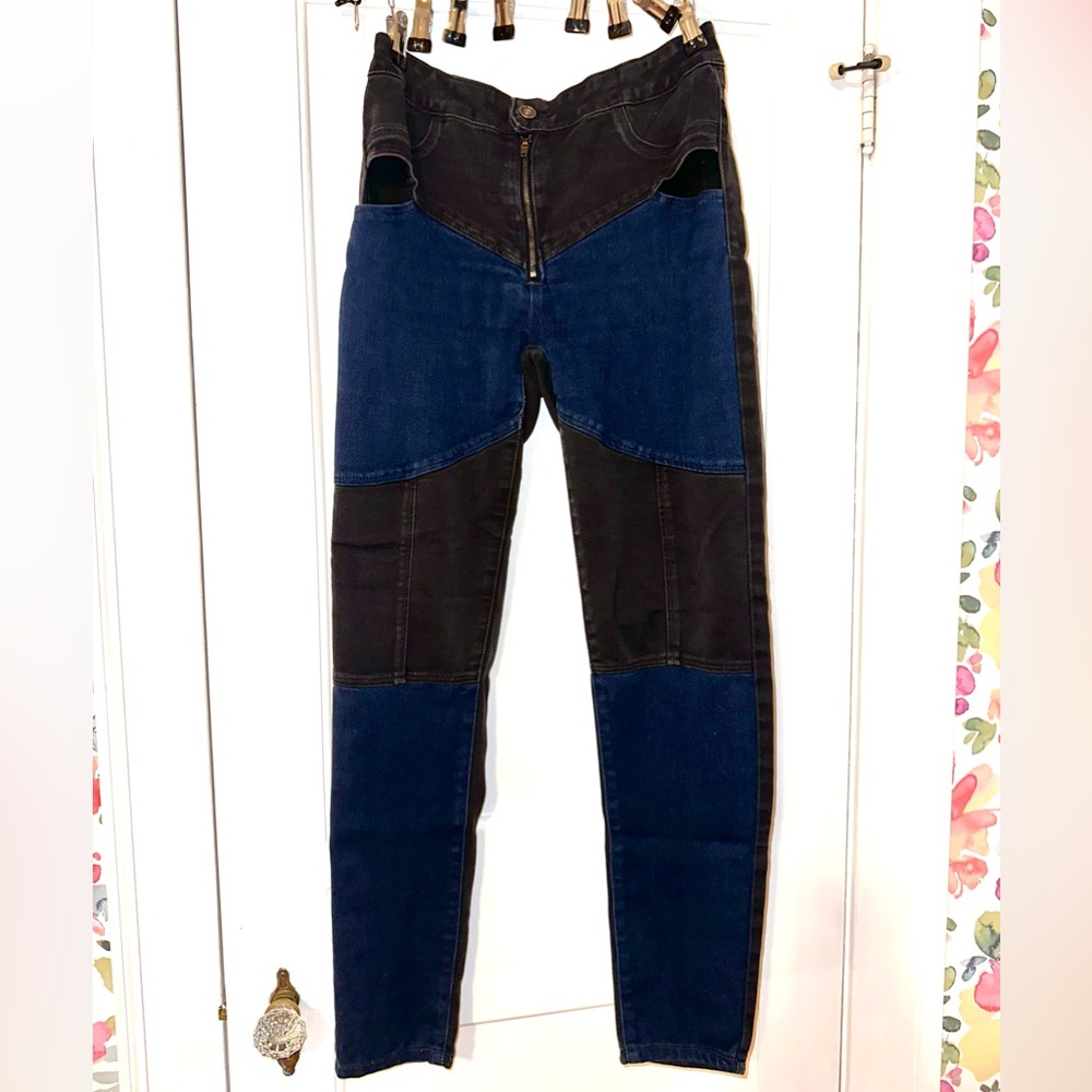 Colorblock Cut out Jeans
